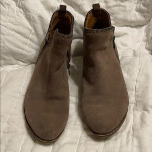 Lucky Brand Taupe Suede Ankle Boots